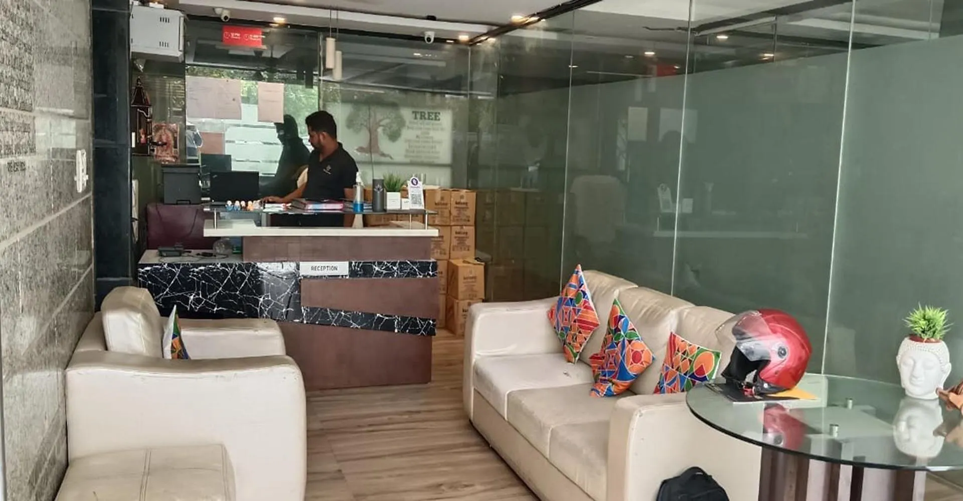 Bellmore Stay & Homes غورغاون 3*,